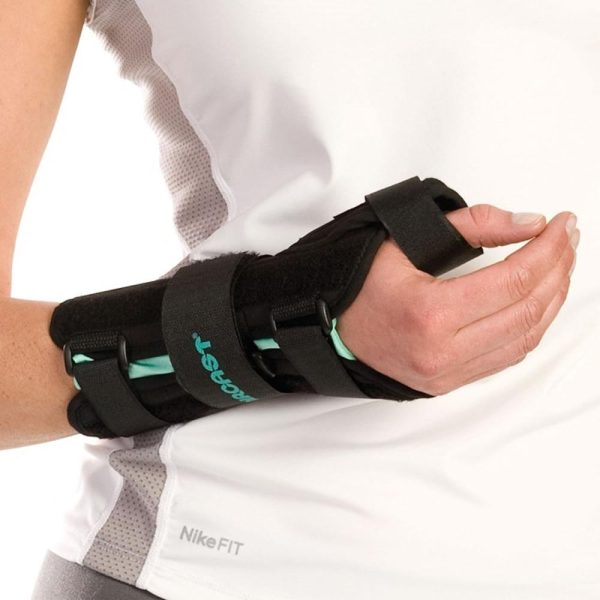 AIRCAST A2 håndledsbandage m. tommelbeskytter